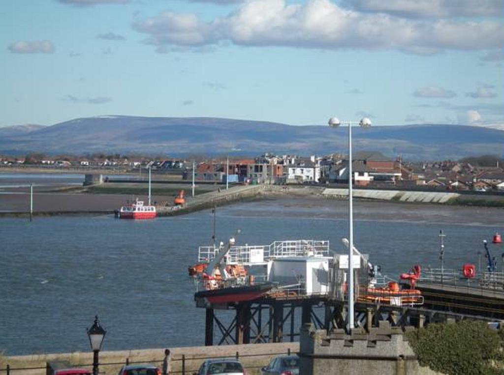 The North Euston Hotel Fleetwood Esterno foto